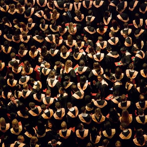 The Pre-Med Graduation Gift Guide